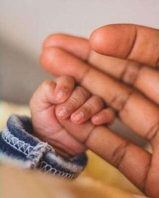 Graines de Vie est là pour vous encourager, de manière professionnelle, à co-naître avec votre enfant et la physiologie dans le domaine de la périnatalité.